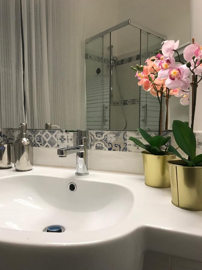 The Flower Market Apartment Rome Exterior photo