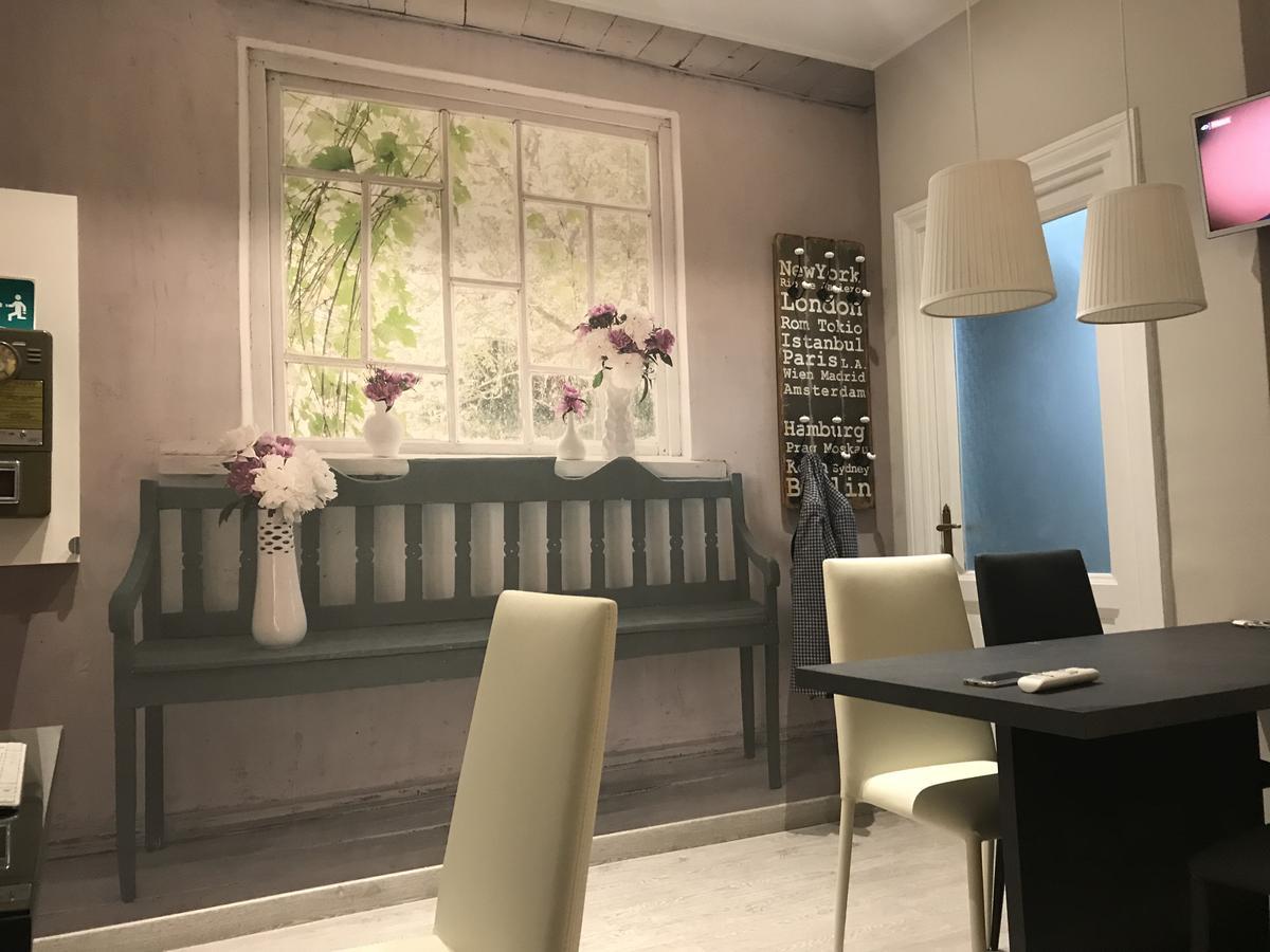 The Flower Market Apartment Rome Exterior photo